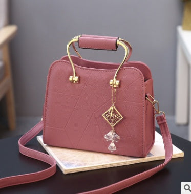 new fashion Korean version of the ladies handbag small bag female shoulder diagonal package