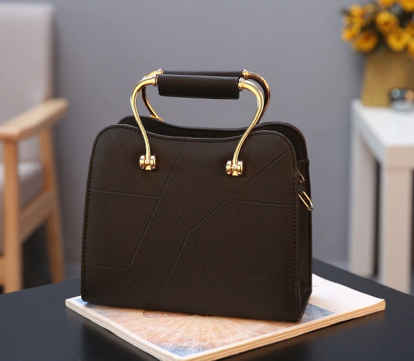 new fashion Korean version of the ladies handbag small bag female shoulder diagonal package