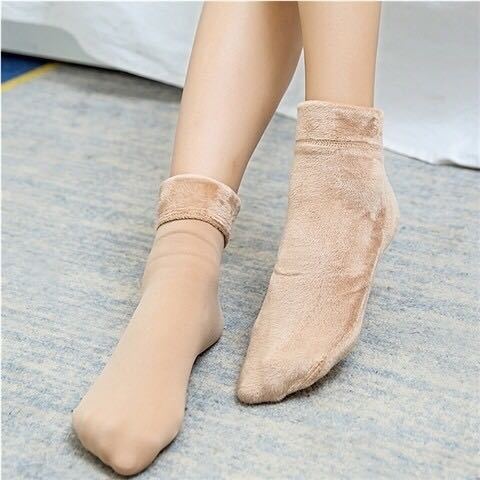 Autumn and winter socks men and women wild tube socks imitation nylon floor socks plus velvet thick snow socks