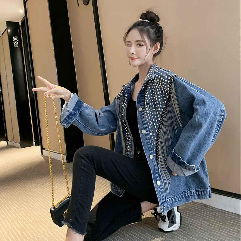 Skinny and fashionable denim coat